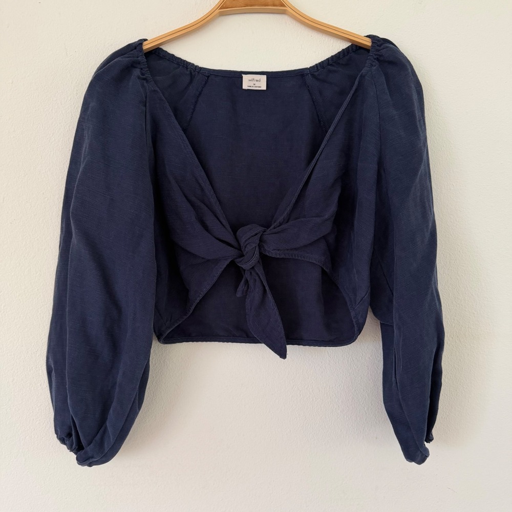 Wilfred Aritzia Navy Blue Linen Blend Front Tie Crop Top Lantern Sleeve Resort